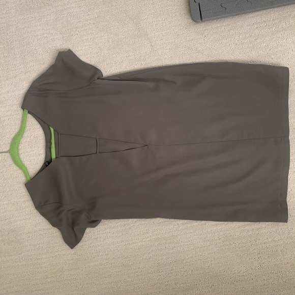 Mumbai the Way Washed Olive Green Shift Dress - Picture 4 of 4